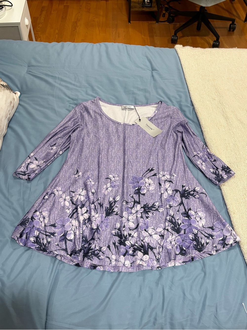 NWT Women's Floral Lavender Swing Blouse with 3/4 Sleeves